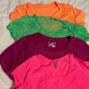 Colorful Women's Tops Set
